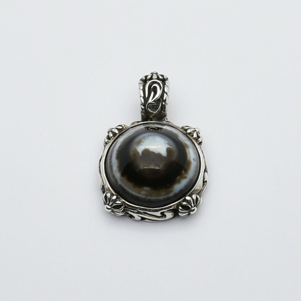 Classic Vintage Silver Black and White Shiva Eye Agate Pendant
