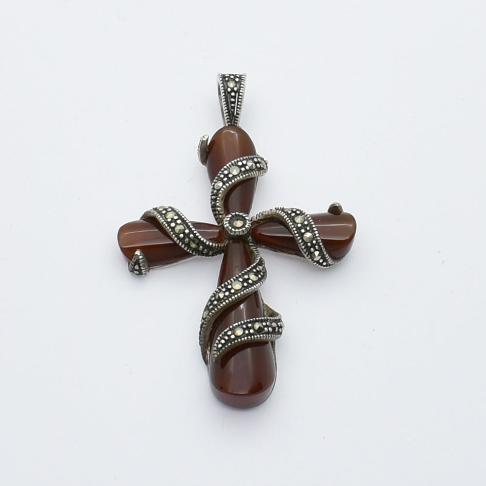 Vintage Silver & Carnelian Cross Pendant – Antique-Inspired Elegance
