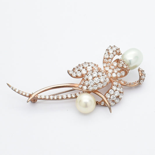 Sterling Silver Flower Shaped Rose Gold Plated Brooch.