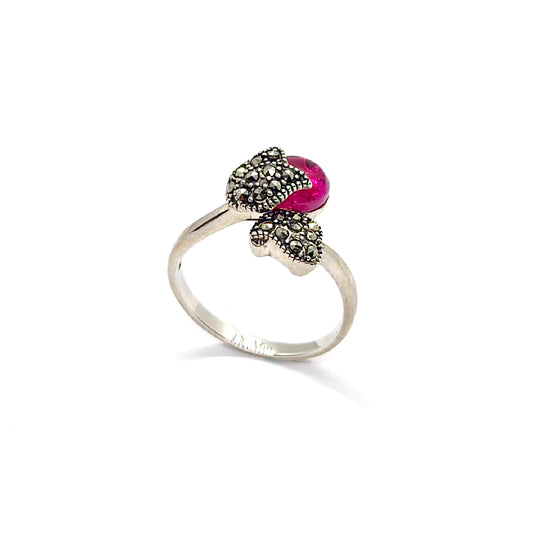 Vintage Silver Ring with Marcasite & Fuchsia Garnet | XeeVass Jewelry