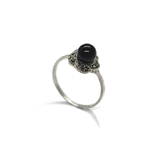 Vintage Silver Garnet / Black And Green Onyx & Marcasite Floral Ring